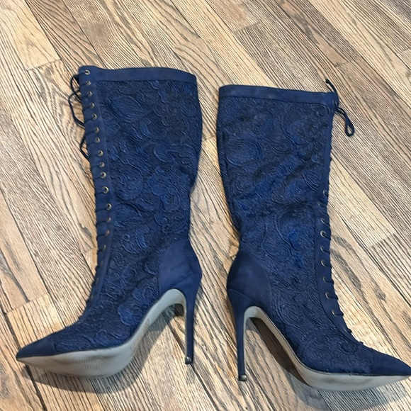Anika Blue Floral Lace Boots Size 6.5 - Picture 3 of 11
